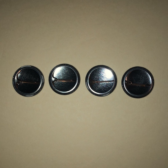 Haste The Day (band). Pins. - Picture 2 of 2